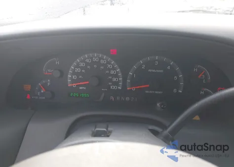 2002 Ford F-150 Lariat/Xl/Xlt из США, поврежденный, VIN 1FTRX17W32KE39493